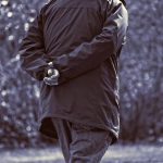 Zakaj vas boli hrbet, čeprav niste dvignili nič težkega: glavni krivec so vaše vsakodnevne navade zakaj-vas-boli-hrbet-ceprav-niste-dvignili-nic-tezkega-glavni.jpg